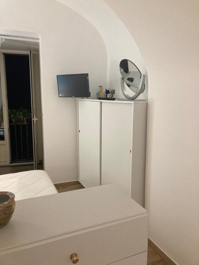 Apartamento International Garibaldi * Nápoles Exterior foto